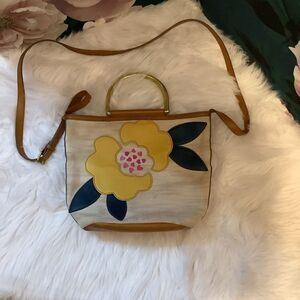Fossil Leather Appliqué purse‎